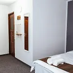 Casa Rosu Hotel *