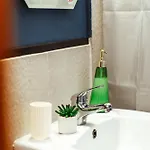 Hotel Casa Rosu