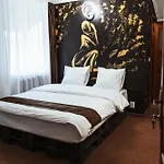 Casa Rosu Hotel