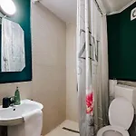 Casa Rosu *