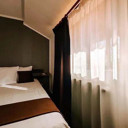 Casa Rosu Hotel